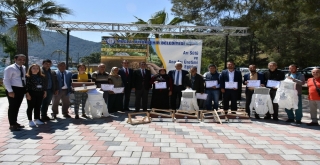 Arıcılar Belgelerini Başkan Güründen Aldı