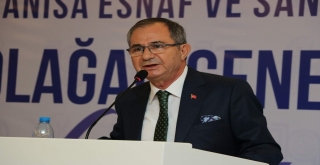 Esnaf Perakende Sektör Yasasını Bekliyor