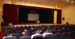 Başkan Akay, Turhalda Şeker Pancarı Eken Çiftçi İle Bir Araya Geldi