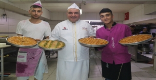 Gaziantepte Baklavacılar Zam Yapmamak İçin Direniyor