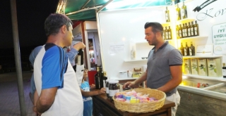 Burhaniyede Zeytinyağına Gece Pazarı