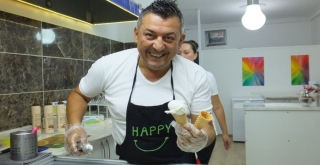 Manda Kaymağı Dondurması İlgi Görüyor